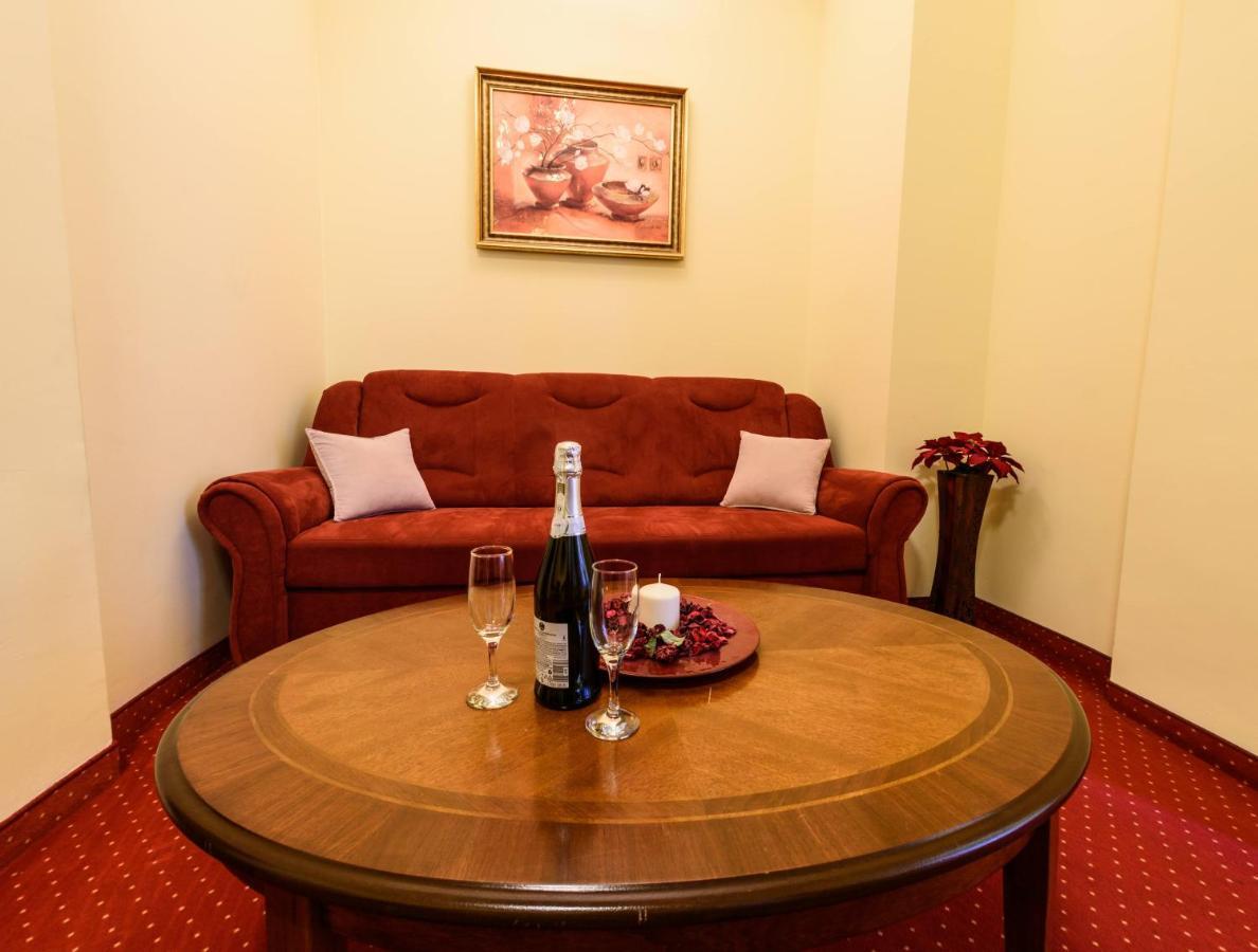 Apartament Baroc Timişoara Exterior foto
