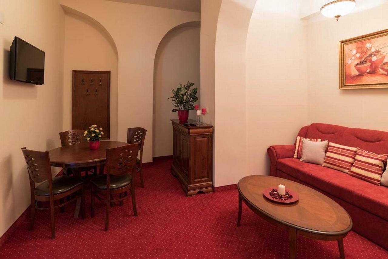 Apartament Baroc Timişoara Exterior foto